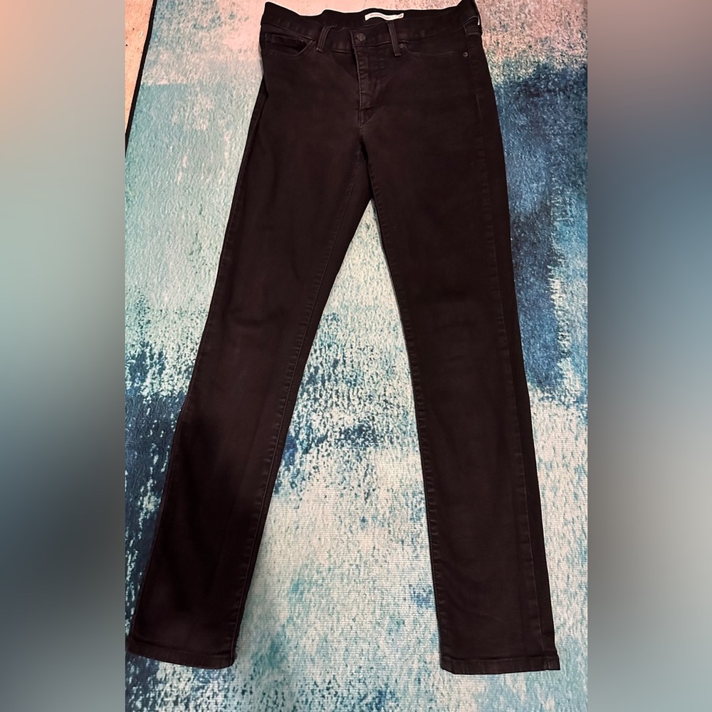 Women Levi’s Skinny Jeans